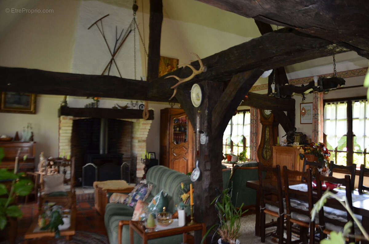 Maison spacieuse à vendre à Tourville-la-Campagne - Un véritable coup de coeur ! - photo 11