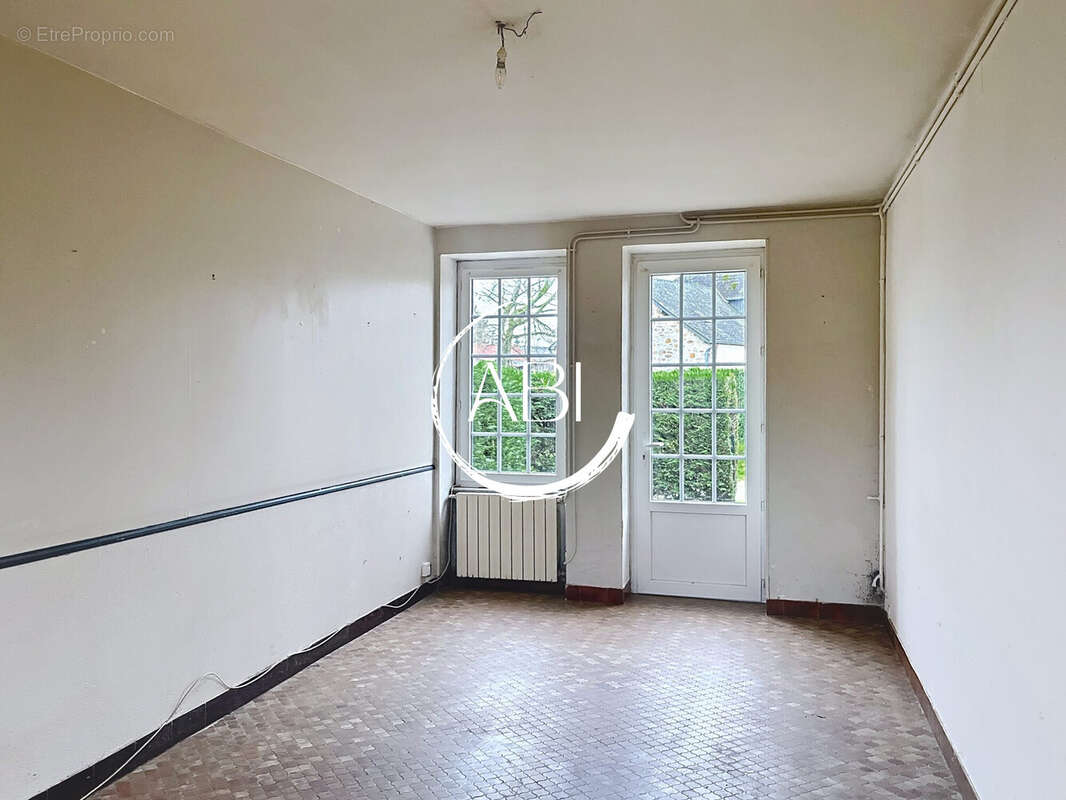 Maison à LA FERTE-MACE