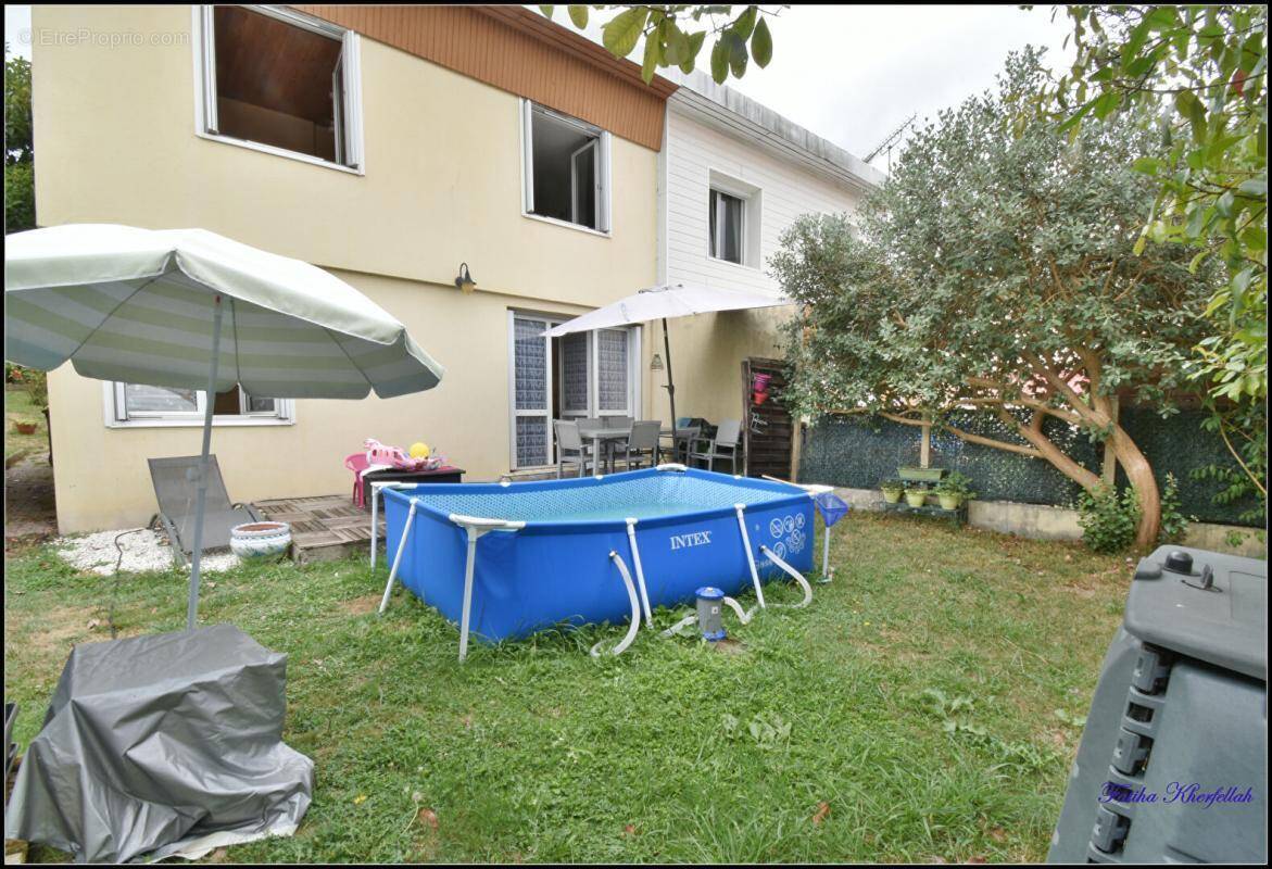 Maison à MOURENX