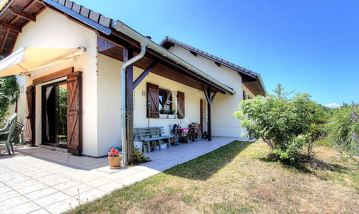 Maison 4 pièces 145 m² sur sous-sol complet - photo 6