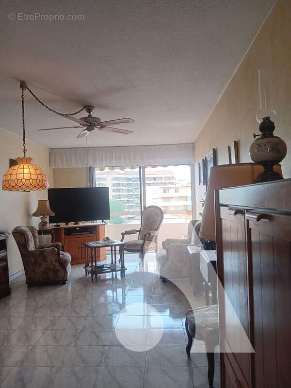 Appartement à FREJUS