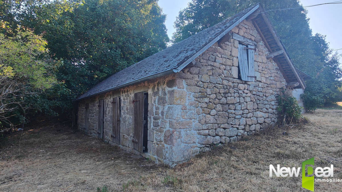 Exceptionnel Domaine sur 9ha en bordure d'étang - photo 36