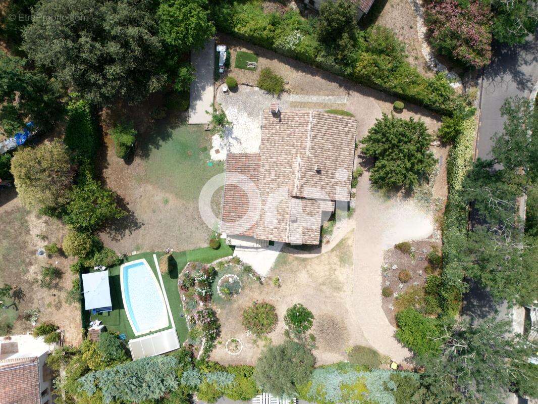 Maison individuelle - montauroux / chateau tournon - terrain paysage clos + piscine + annexes dependances - photo 19