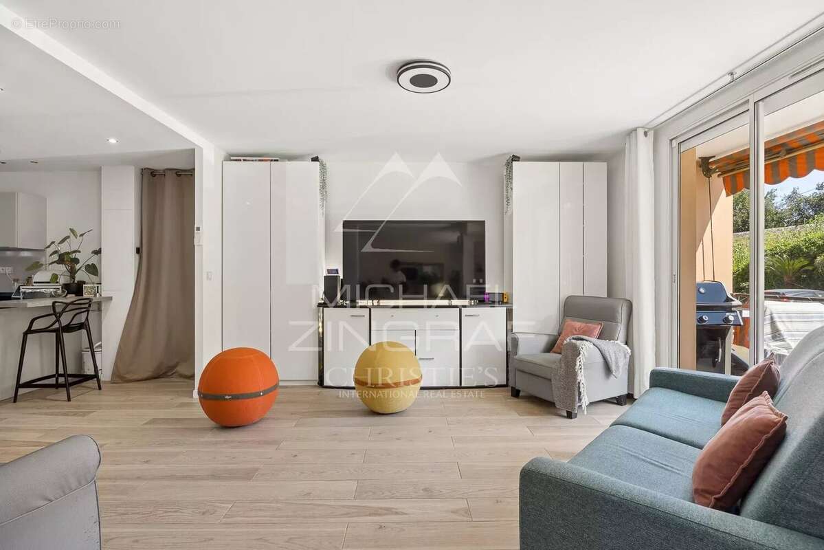 Appartement à BEAULIEU-SUR-MER