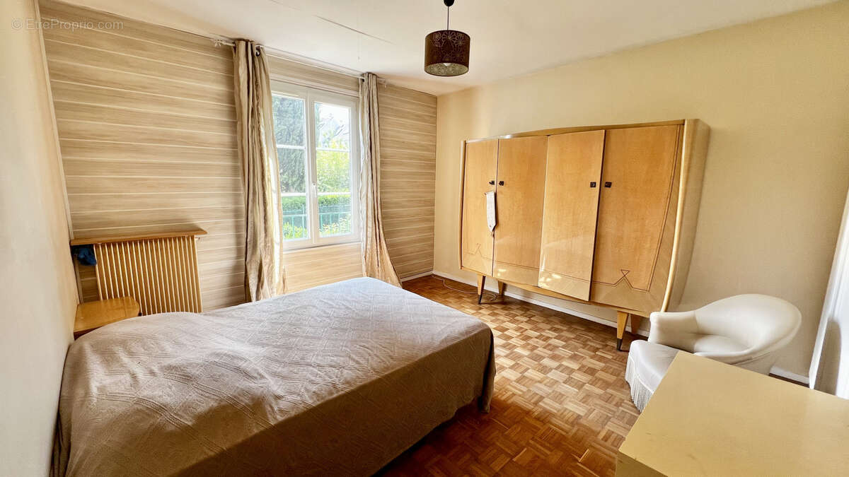 Maison à RUEIL-MALMAISON