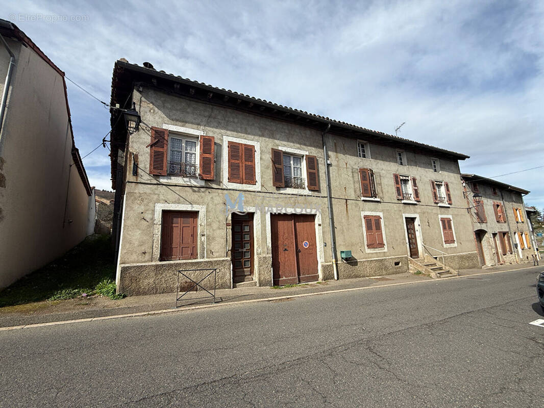 Maison à MONTBRISON