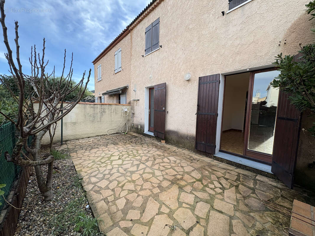 Maison à SIX-FOURS-LES-PLAGES