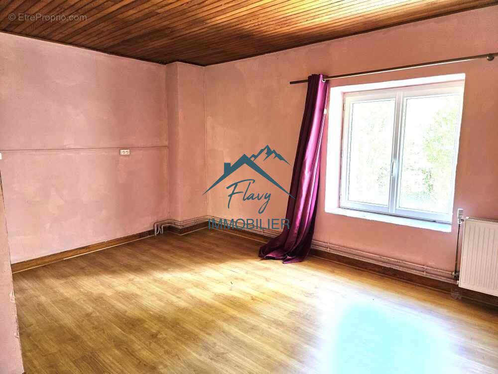 Maison à GRANDVILLERS