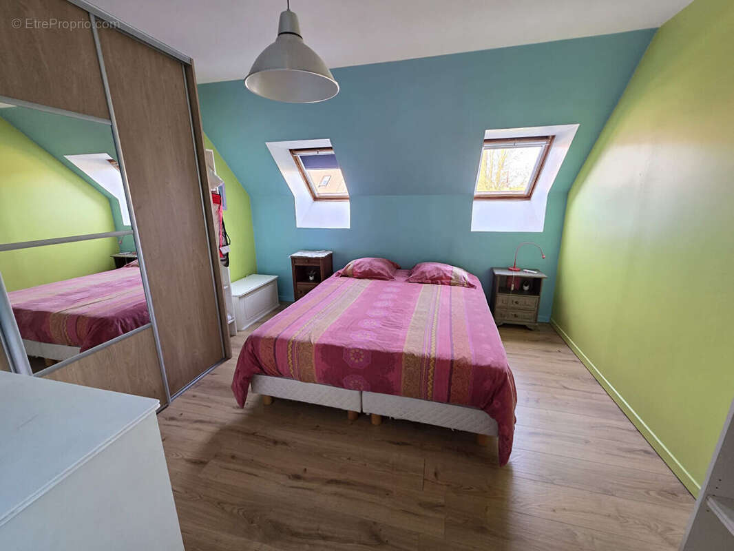 Maison à BELLOY-EN-FRANCE