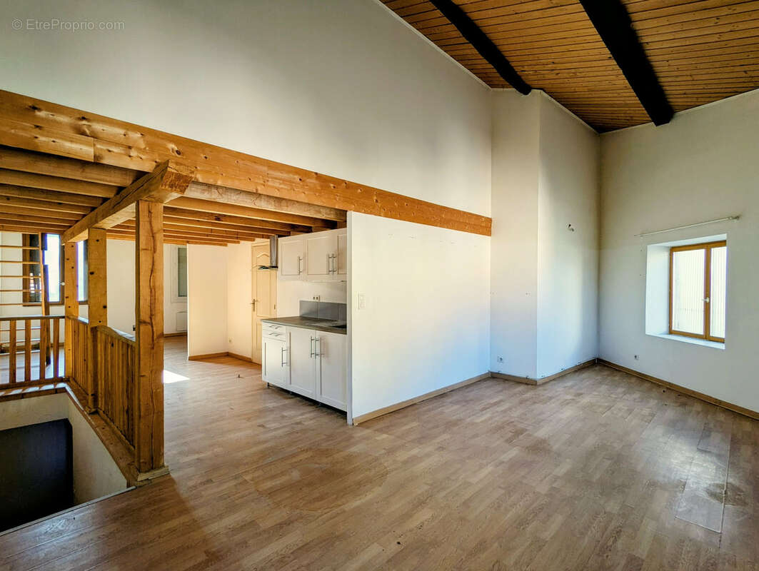 Appartement à BEDARIEUX