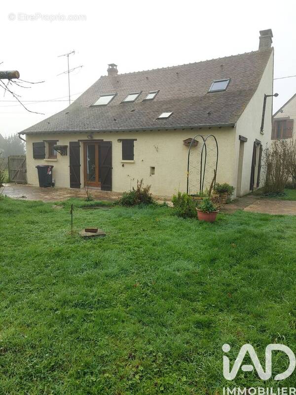 Photo 1 - Maison à MONTCORBON