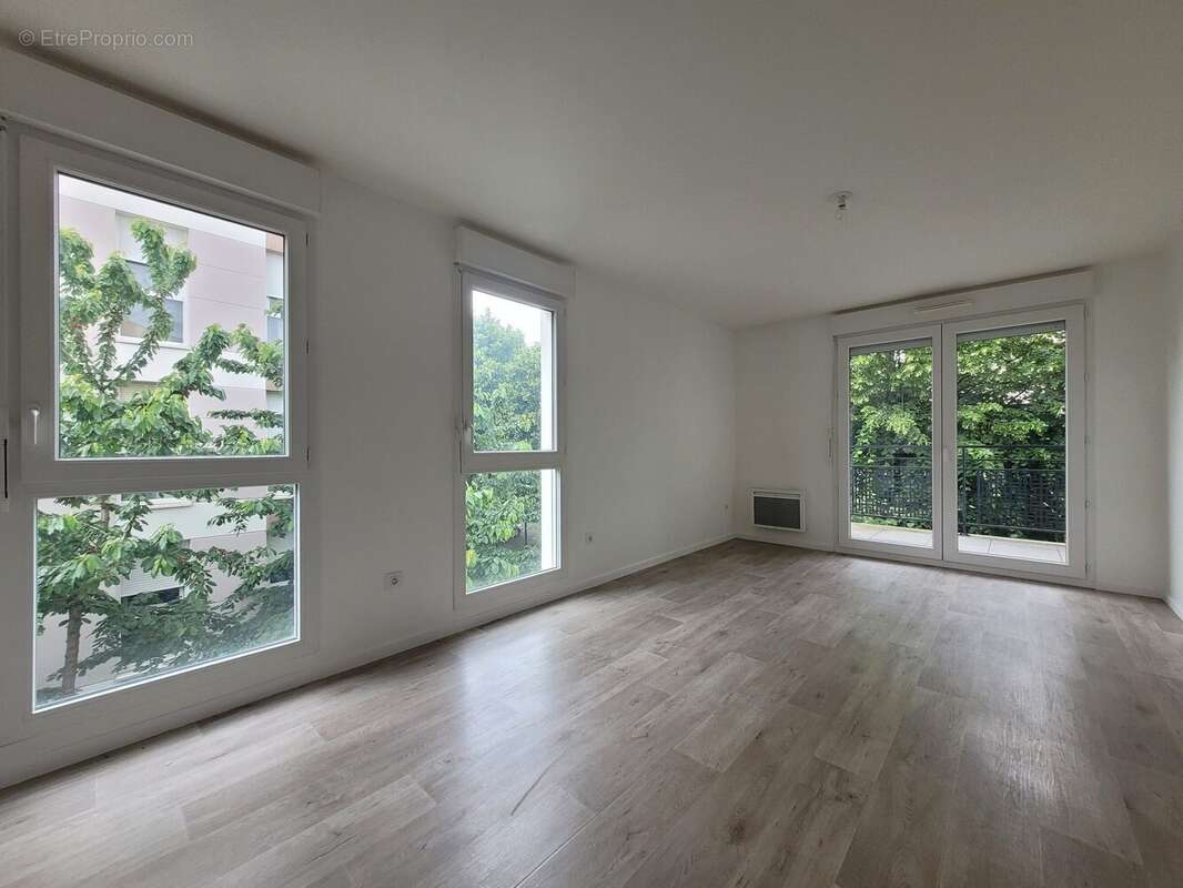 Appartement à THIAIS