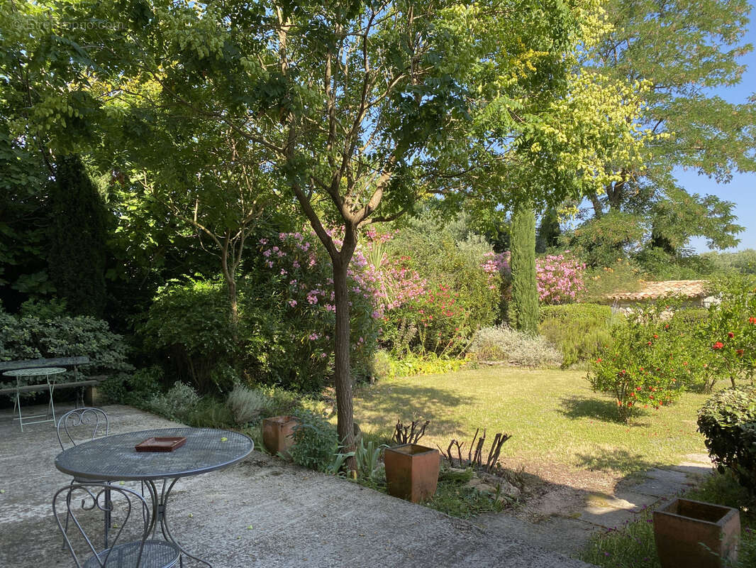 Maison à SAINT-QUENTIN-LA-POTERIE
