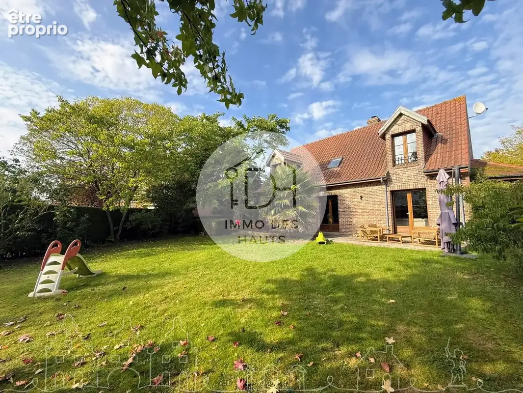 Maison familiale de 170 m2 avec 5 chambres et double garage à Téteghem - photo 11
