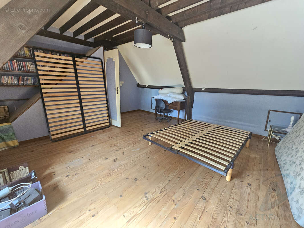 Maison à BELLOU-EN-HOULME
