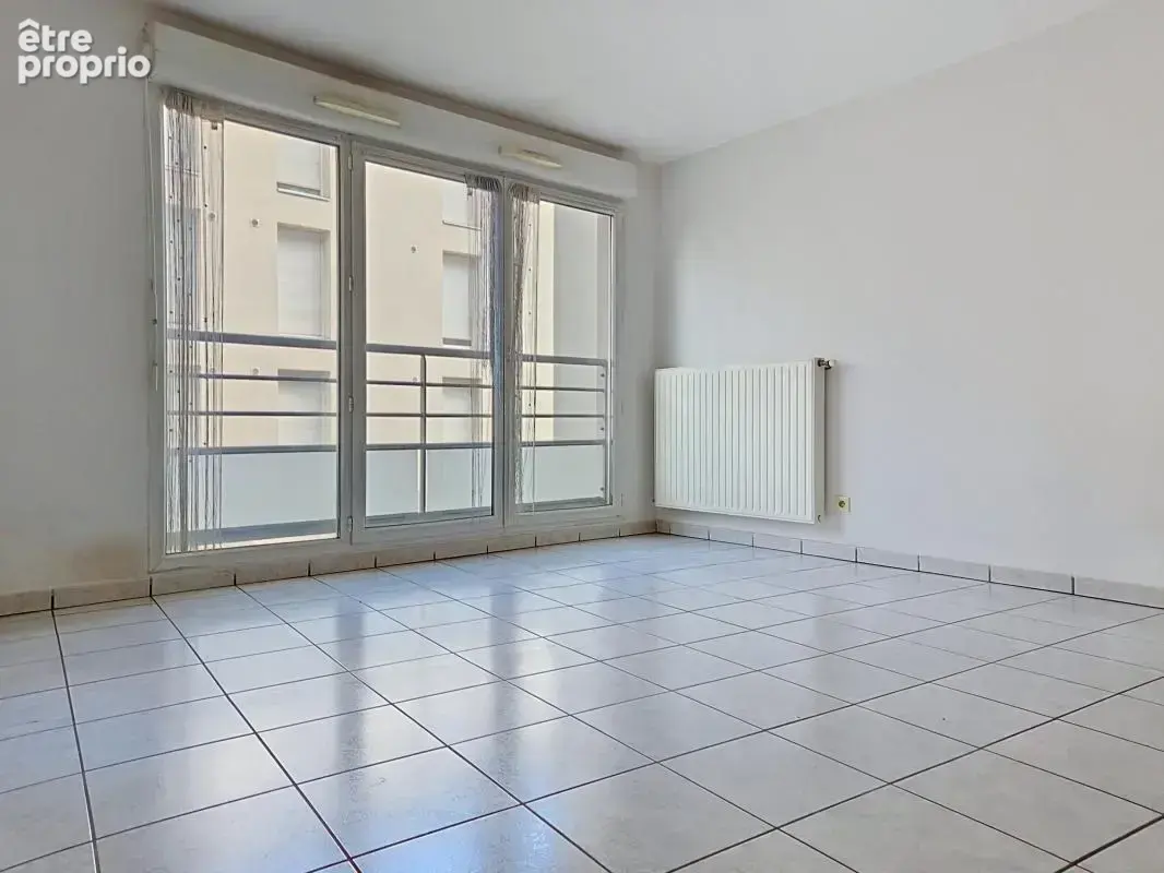 Appartement - 1 Chambre - Balcon - Proche commodités - photo 11