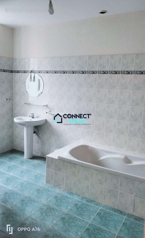 Maison 110 m² à Plouescat  - photo 8