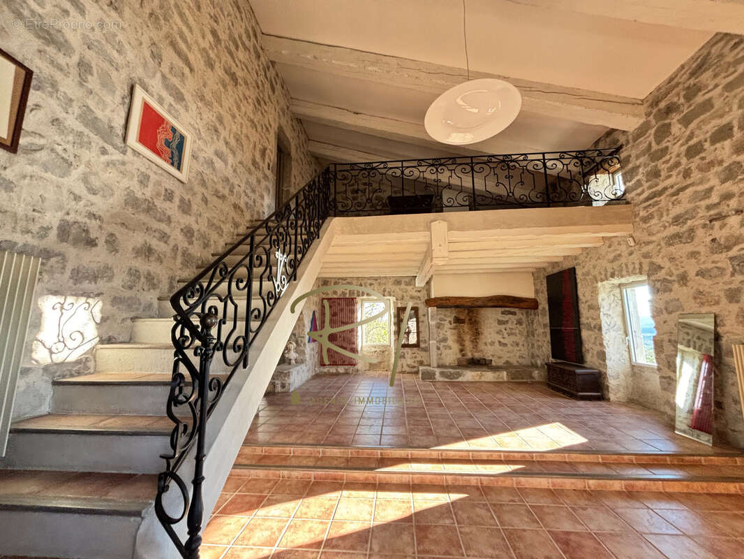 Maison à LABEAUME
