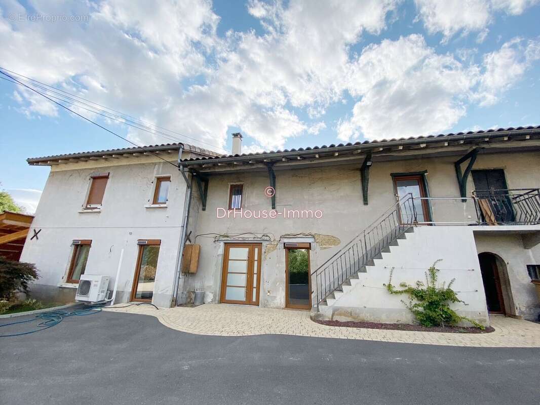 Maison à MESSIMY-SUR-SAONE