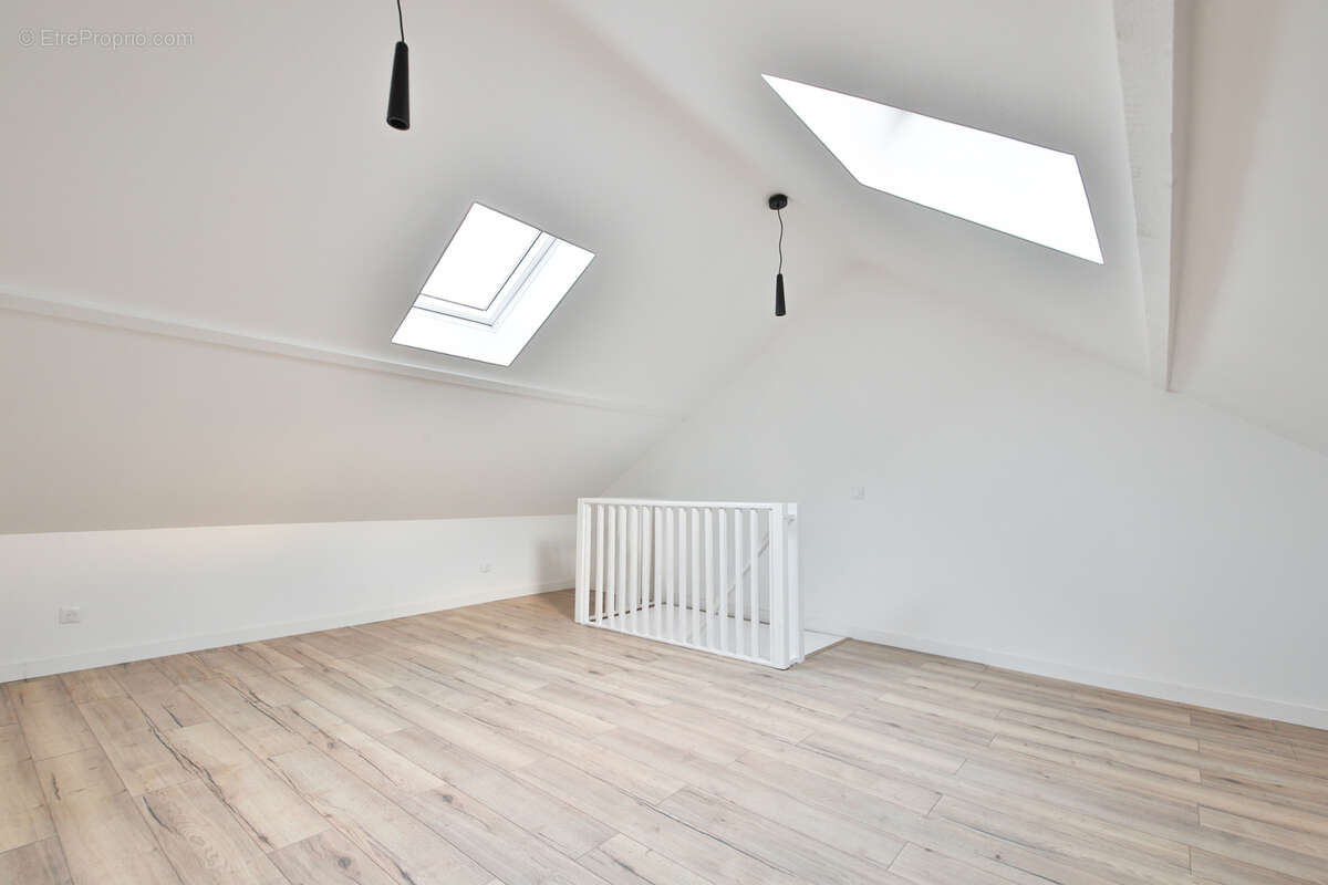 Appartement à NANTERRE