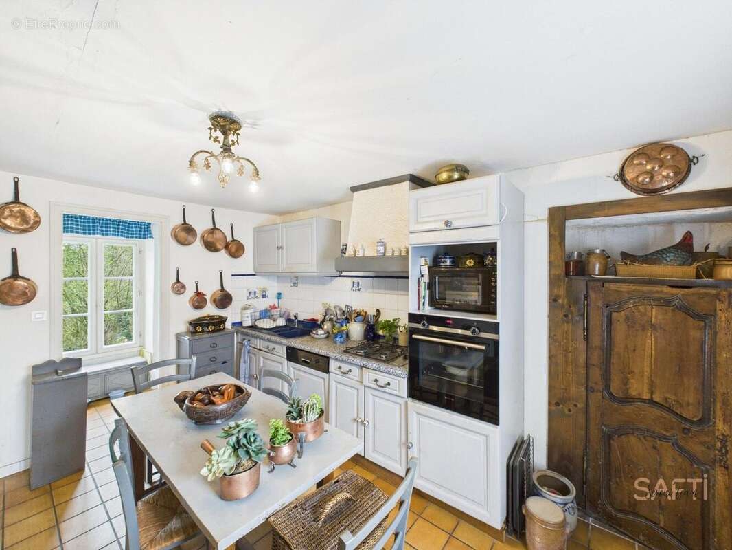 Photo 6 - Maison à CURZON