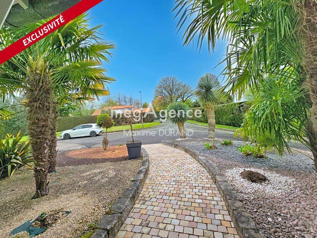 Maison à LA ROMAGNE