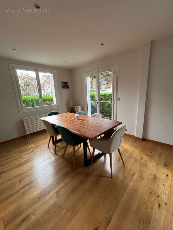 Maison à ENGHIEN-LES-BAINS