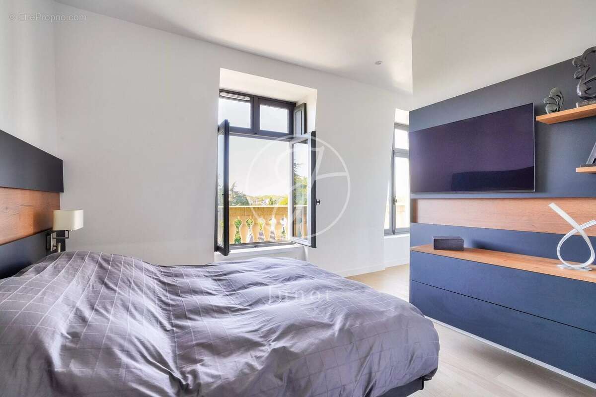 Appartement à MAISONS-LAFFITTE