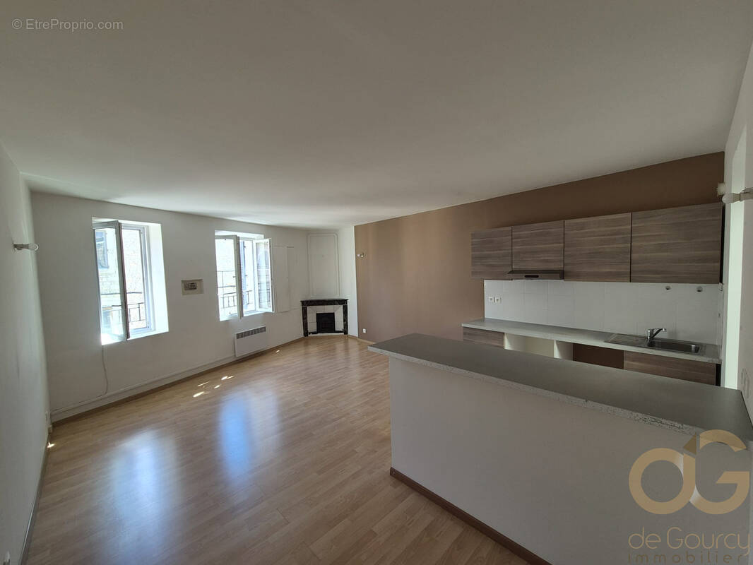 Appartement à NIMES
