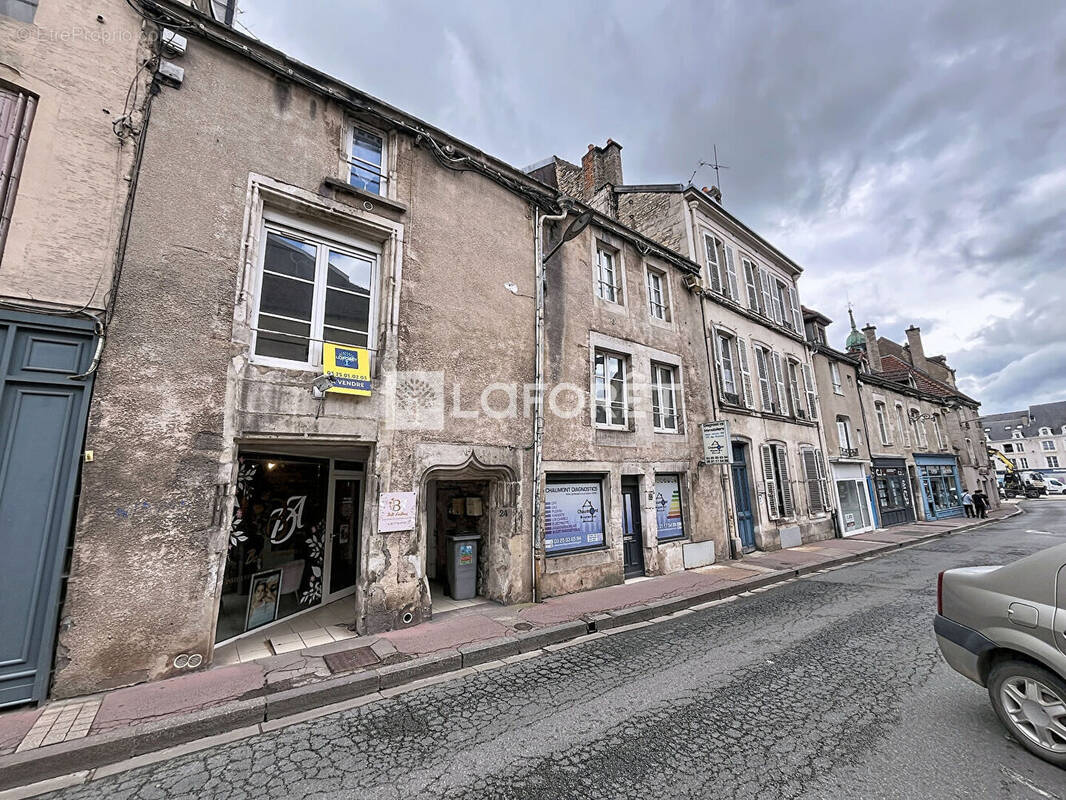 Appartement à CHAUMONT