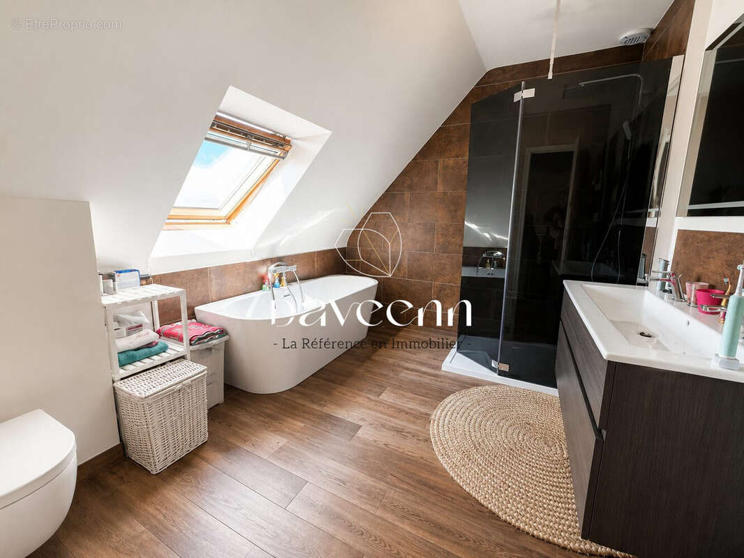 Maison 118 m² à Brandivy  - photo 6