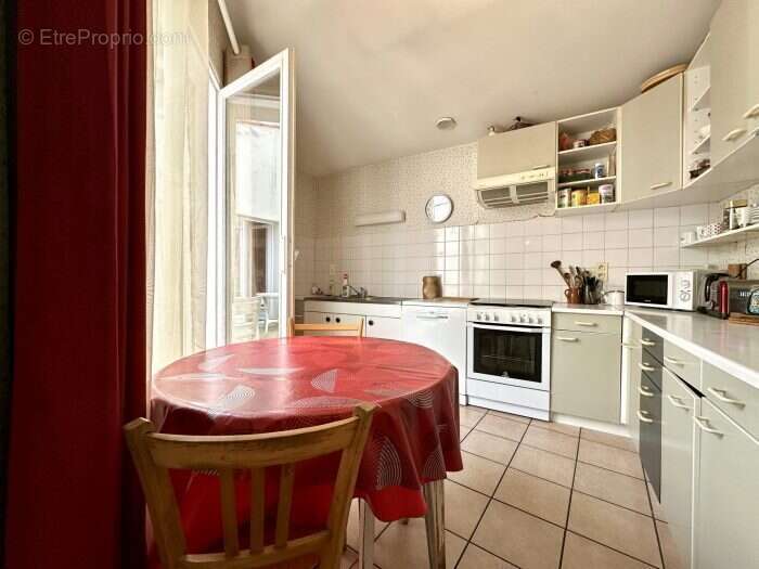 Maison 180 m² à Riom  - photo 5