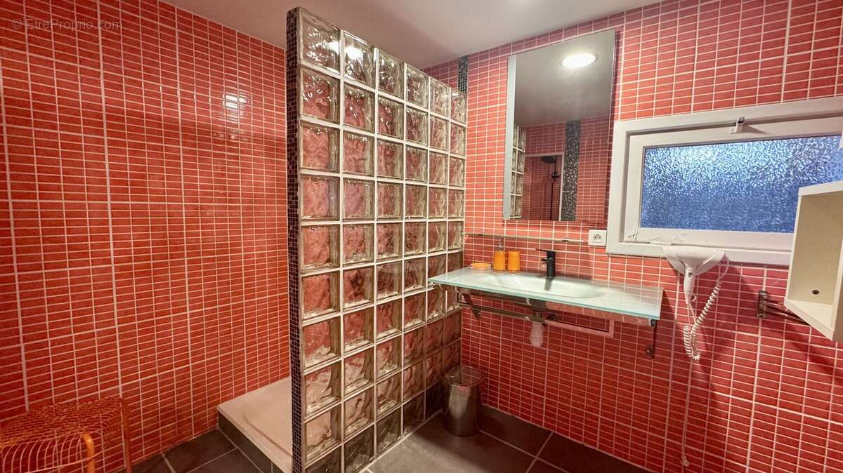 Maison à SAINT-MARTIN-DE-SEIGNANX