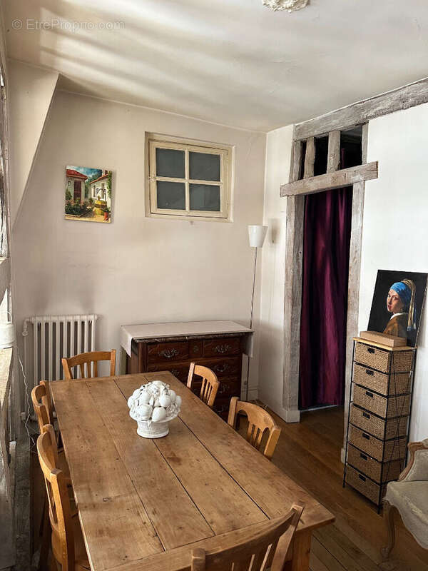 Appartement à VERSAILLES