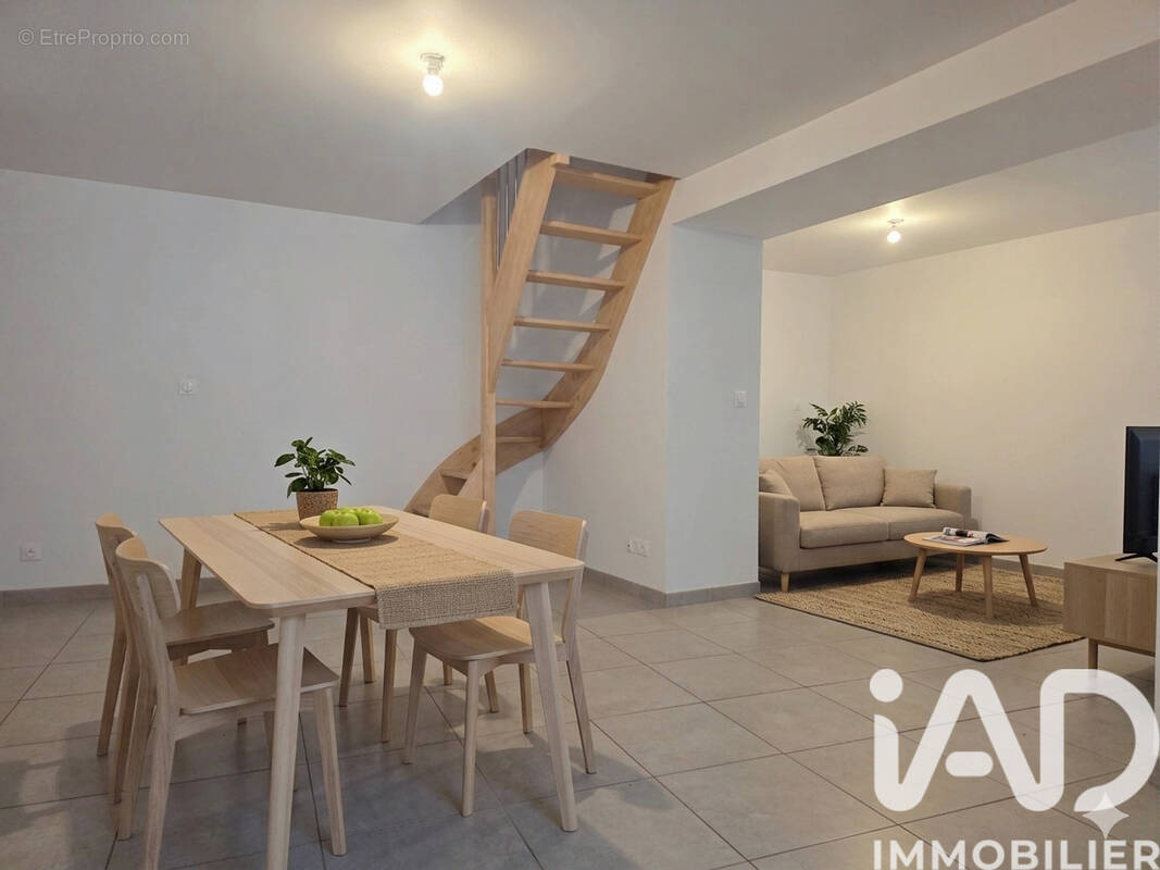 Photo 1 - Appartement à BUCY-LE-LONG
