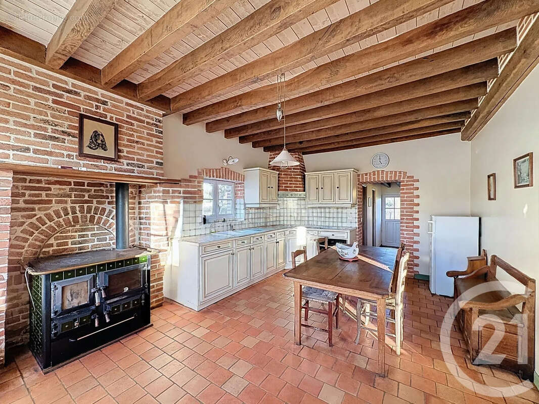 Maison à MENESTREAU-EN-VILLETTE