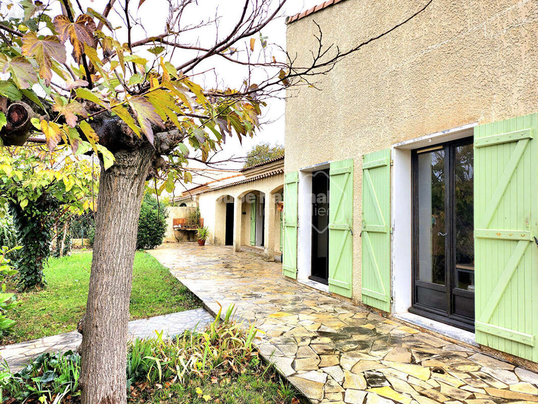 Maison à SAINT-MARTIN-DE-CRAU
