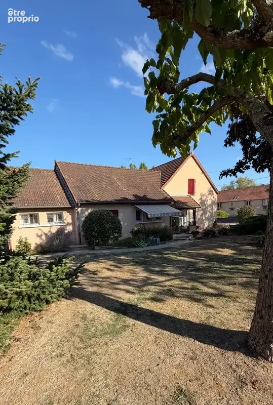 Maison de caractere - 218 m2 - Garnat sur Engièvre - photo 23
