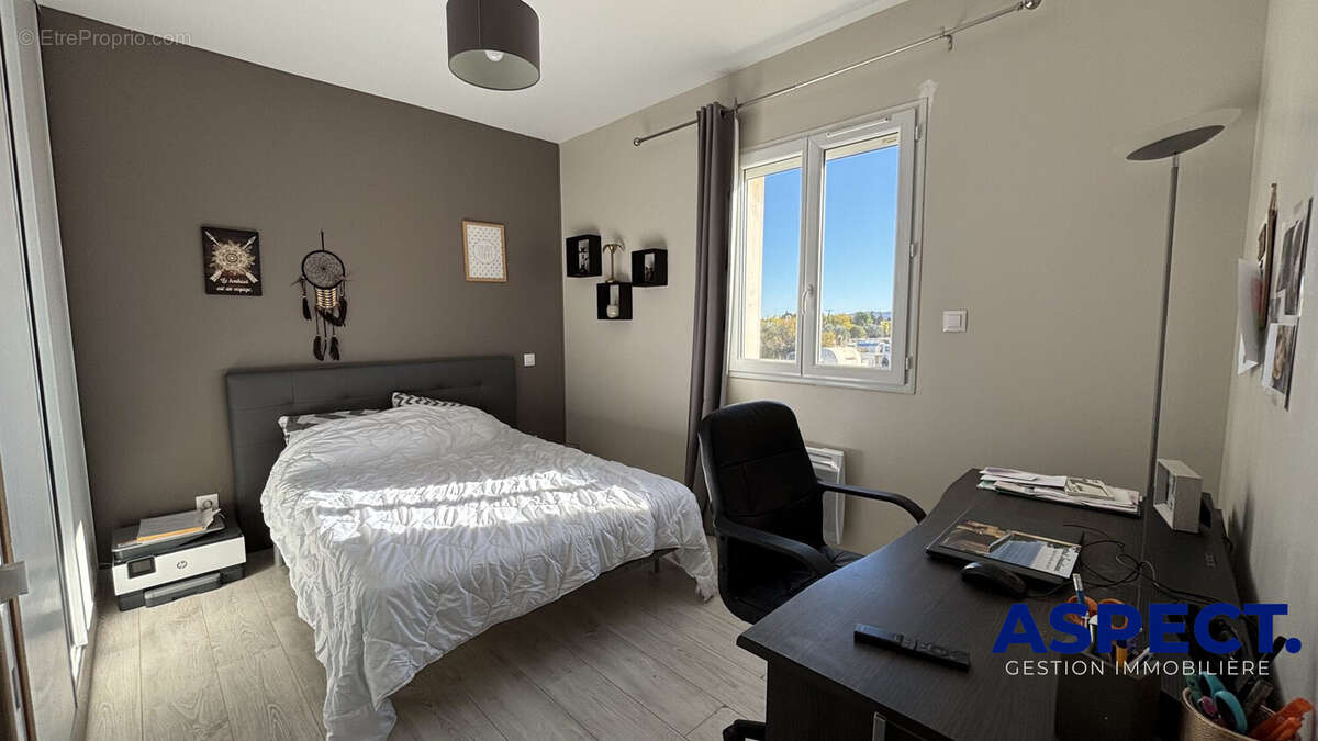 Maison à COURNONSEC