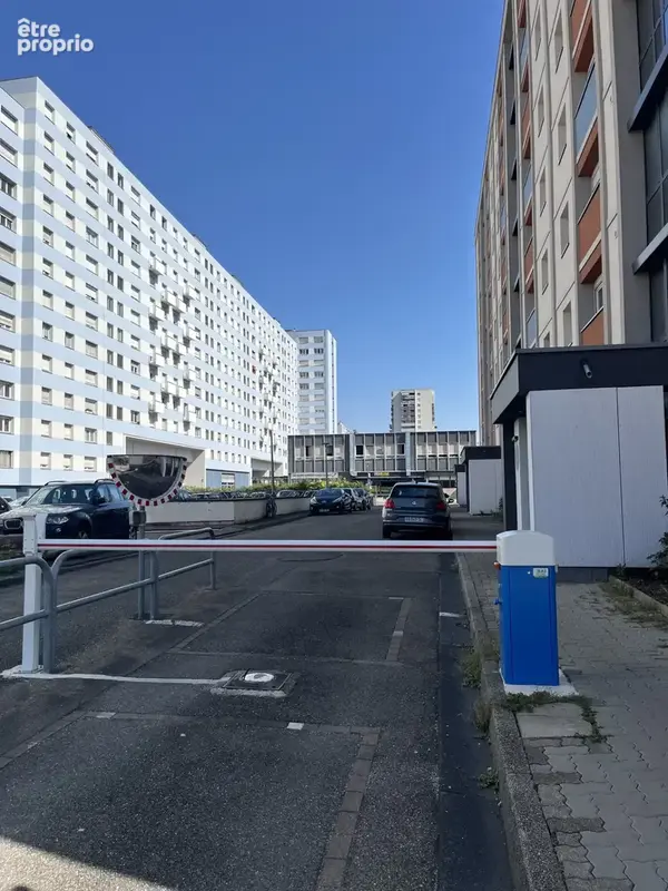 2 Places de parking en sous-sol avec borne électrique - photo 6