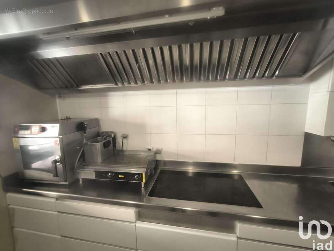 Photo 5 - Commerce à BANON