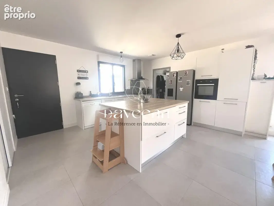 Maison 4 pièces 105 m² à vendre à Pluvigner (56330) - photo 2