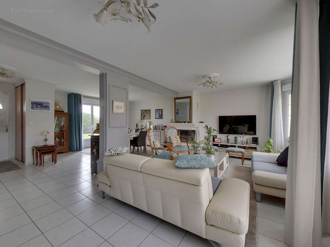 Maison à PRESLES-EN-BRIE