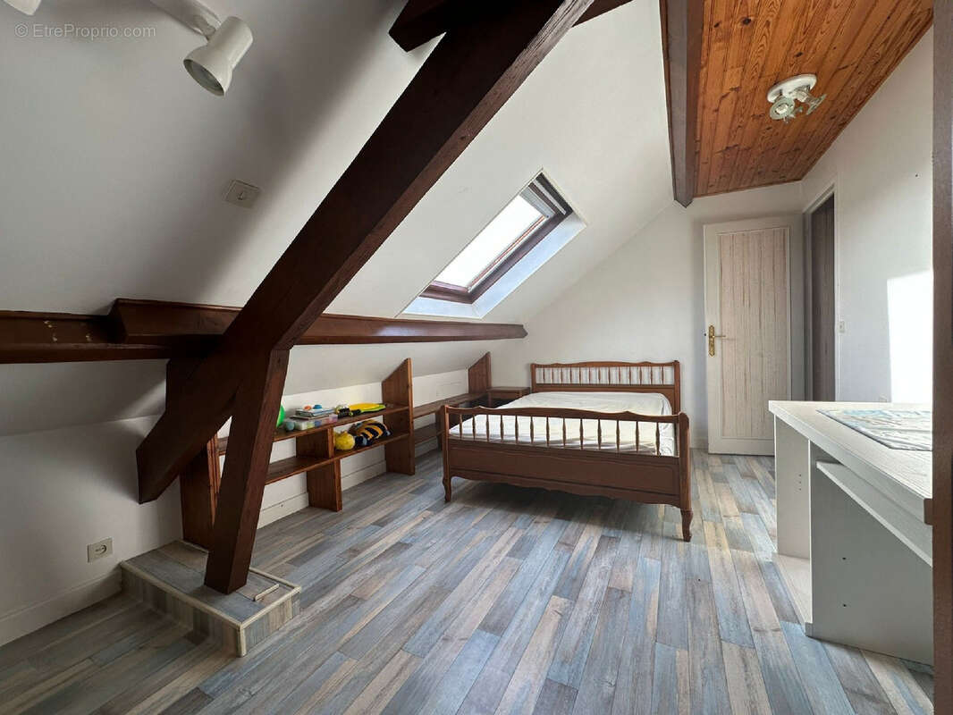 Maison à CHAMPILLON