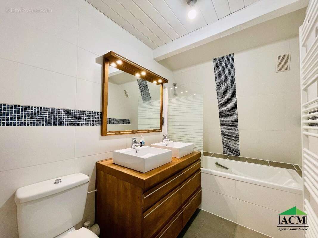 Appartement à MERY-SUR-OISE