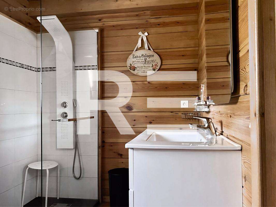 Maison à SAINT-SAUVEUR-CAMPRIEU