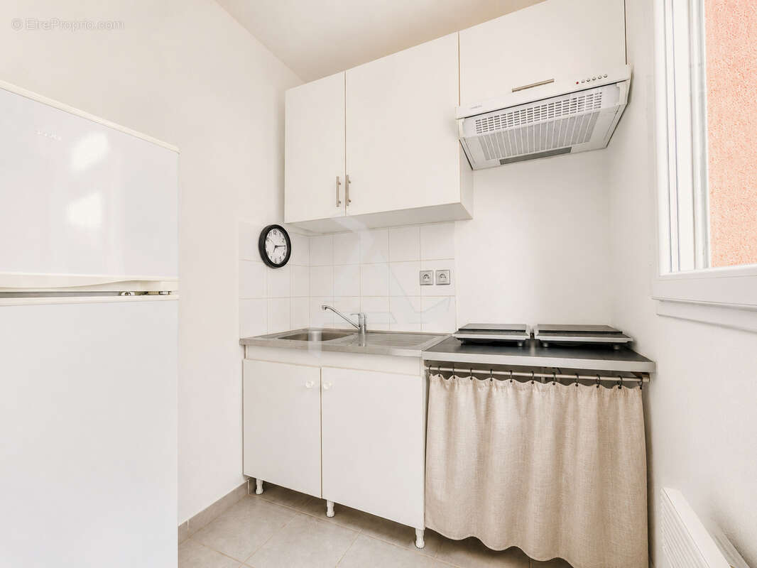 Studio de 27m2 avec terrasse sur le port de plaisance de porto-vecchio - photo 8