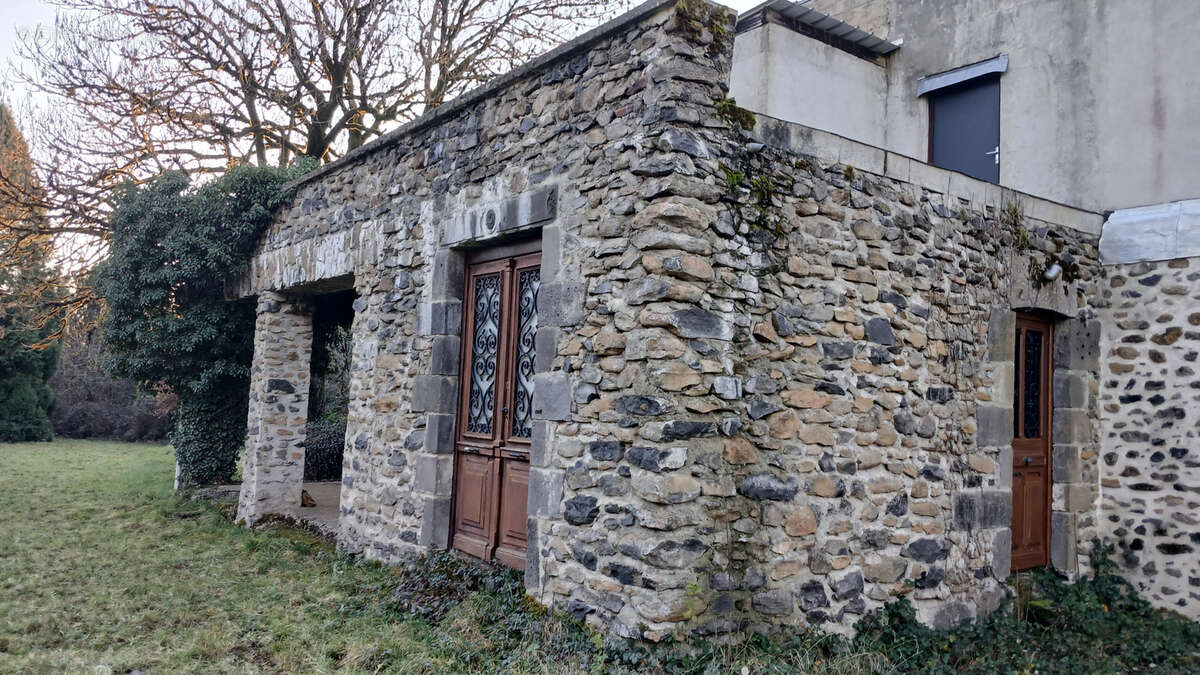 Maison à LE VIGEAN