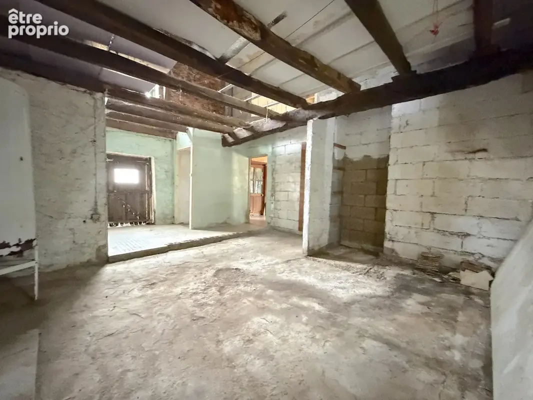 Maison 3 pièces - 98 m2 - à rénover - photo 5