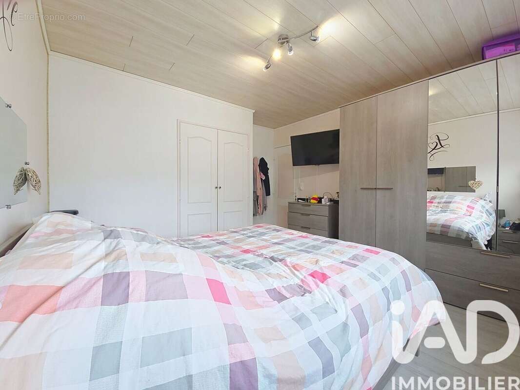 Photo 7 - Maison à AY